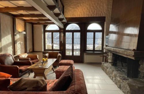 Davos-Dorf Apartment | Exclusive 160mq Castle Apartment in Davos
