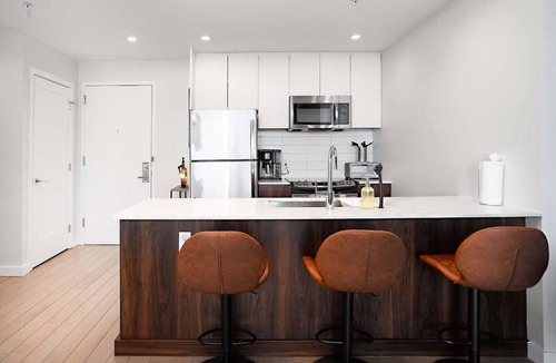 Hoboken Apartment | Exclusive 1BR Apt with NYC View