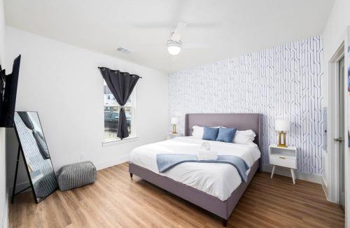 Pflugerville Apartment | Exclusive 1BR Luxe Haven in Ideal Spot