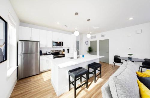 Pflugerville Apartment | Exclusive 1BR Luxe Haven in Ideal Spot