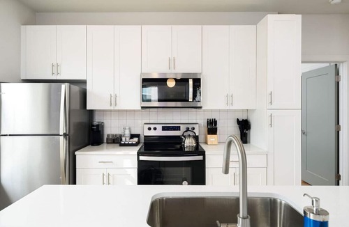 Pflugerville Apartment | Exclusive 1BR Luxe Haven in Ideal Spot!