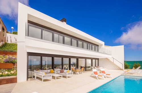 Cumbre del Sol Villa | Exclusive 5 Bedroom with Sea Views