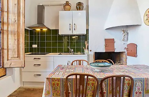 Martorell Bed & Breakfast | Exclusive and Sophisticated Flat near Barcelona