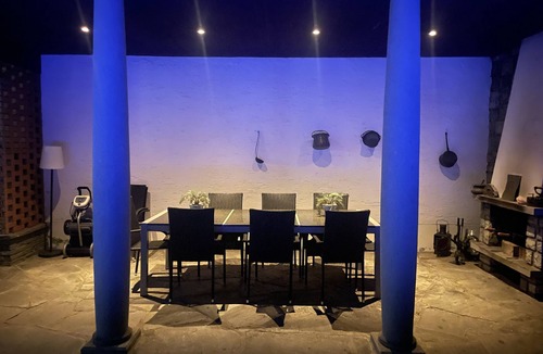 Bissone Villa | Exclusive and stylish villa * 6 1/2 room villa, -10 people/WiFi