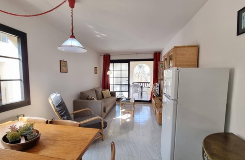 Pedrinya Apartment | Exclusive apartment 50m from the beach with pool in L'Escala