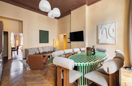 Quartier de la Porte-Saint-Denis Apartment | Exclusive Apartment - 5BD/12P - Grands Boulevards