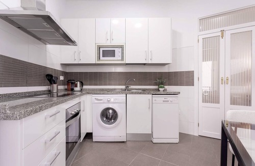 Centro Comercial Apartment | Exclusive apartment in Cordoba Center. Sandoval