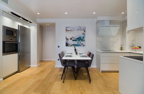 Promajna Apartment | Exclusive apartment in a dream location by the sea.