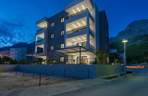 Promajna Apartment | Exclusive apartment in a dream location by the sea.