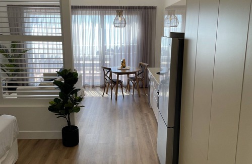 Safety Beach Apartment | Exclusive Beachfront Getaway