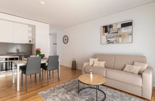 Lugano Condo | Exclusive brand-new apartment with free parking