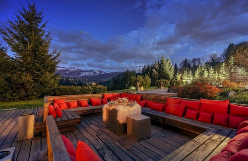 Demi-Quartier Ski Chalet | Exclusive Chalet Demi-Quartier · Mont Blanc View