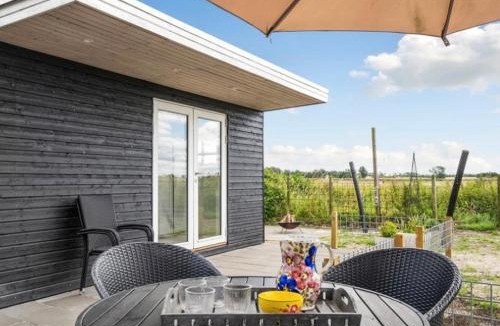 Mesinge House | Exclusive cottage, 100 meters from the beach