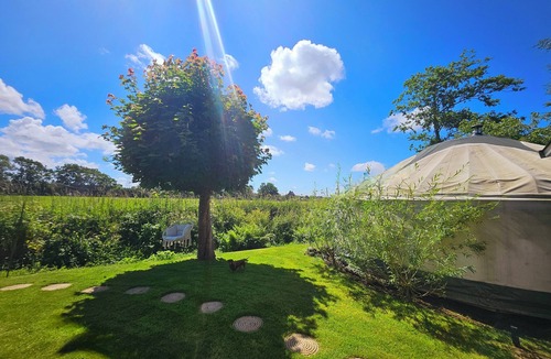 Ormskirk Cabin | Exclusive Countryside Yurt + Cabin!