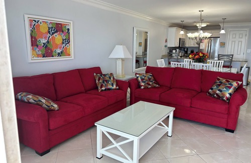 Crystal Beach Condo | Exclusive Crystal Dunes Gulf-Front Condominium