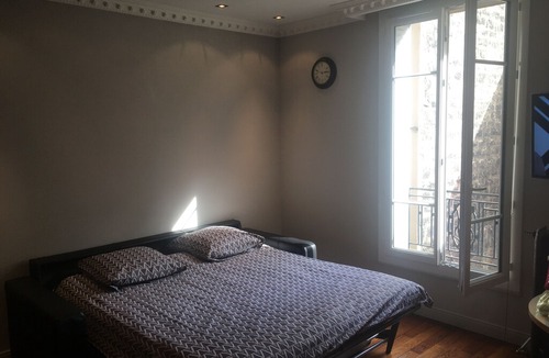 Porte-Dauphine Apartment | Exclusive Eiffel Tower