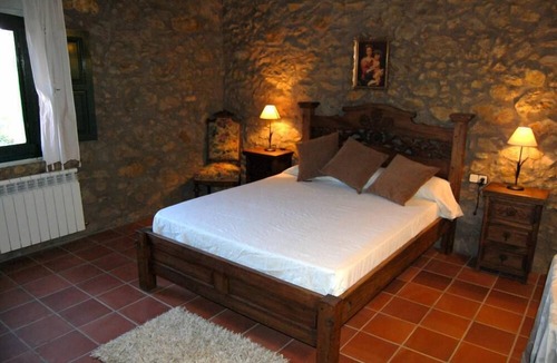 Torroella de Montgri Cottage | Exclusive farmstead to rent in Torroella de Montgrí-L'EstartitHouse with character