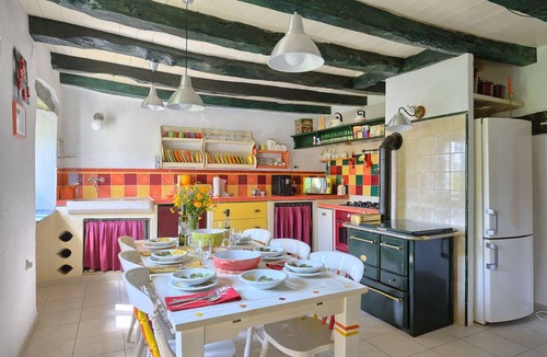 Buzet Villa | Exclusive Escape - Old Stone House ,Private Pool ,Pet Friendly