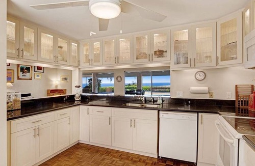 Hawaii Kai House | EXCLUSIVE EXECUTIVE HOME WITH FABULOUS 180o OCEAN VIEW.