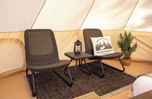 Miller Lake House | Exclusive Glamping Retreat w/Spa Access