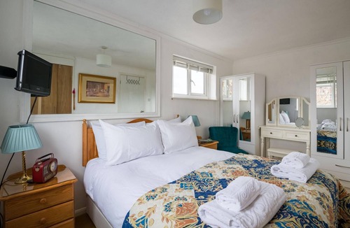 Acton House | Exclusive Home in Acton