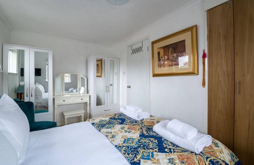 Acton House | Exclusive Home in Acton