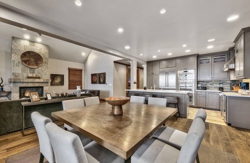 Sierra Shores Condo | Exclusive Lakefront Luxury by Heavenly, Hot Tub, Views | PEAK SS14