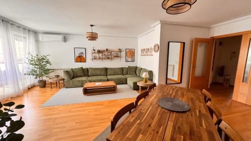 Lerma Apartment | Exclusive Lerma - Smart TV de 75", Netflix y Parking Gratis
