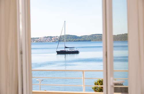 Seget Donji Apartment | EXCLUSIVE LOCATION, BEACH APARTMENT "IVONA"! NEW OPEN SWIMMING POOL!