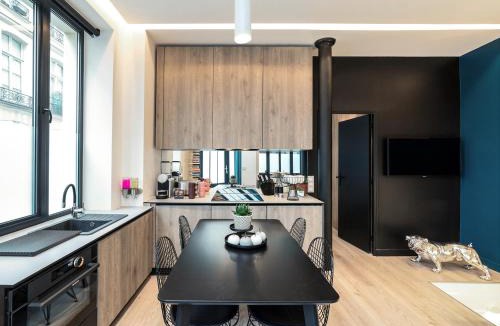 Arts-et-Metiers Apartment | Exclusive Loft in Le Marais with AC