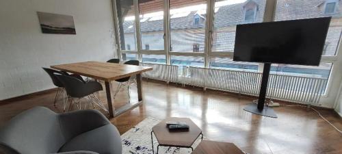 District 8 Apartment | Exclusive Loft in Seefeld - Mühle