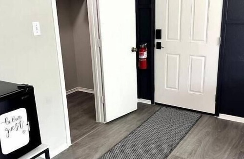 North San Antonio - SAT House | Exclusive Loft