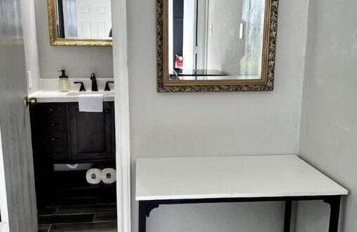 North San Antonio - SAT House | Exclusive Loft