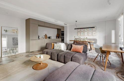 Saint-Thomas-d'Aquin Apartment | Exclusive Luxury 1BR with AC, Prime 7th