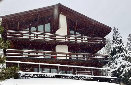 Murren Ski Chalet | Exclusive penthouse with alpine views