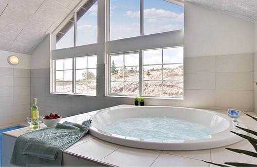 Henne Strand House | Exclusive pool holiday home with activity room on the beautiful North Sea