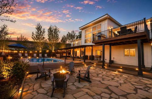 Moab South Valley House | Exclusive Retreats 6 Bedroom 6 Bath Desert Paradise with Private Heated Pool