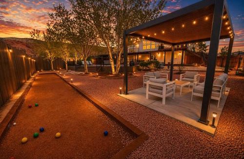 Moab South Valley House | Exclusive Retreats 6 Bedroom 6 Bath Desert Paradise with Private Heated Pool