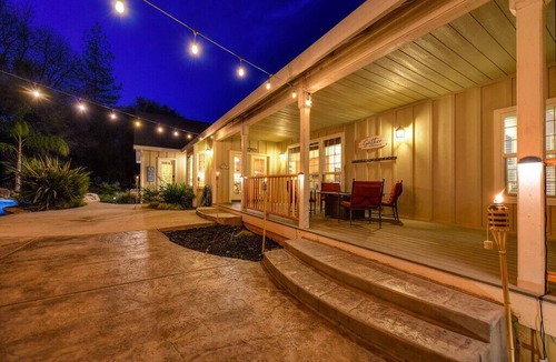 Auburn House | Exclusive Sierra Foothills Oasis
