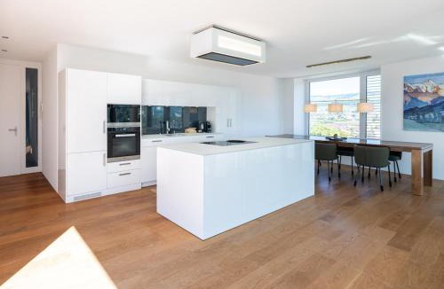 Thun Apartment | Exclusive SKY Penthouse in Thun