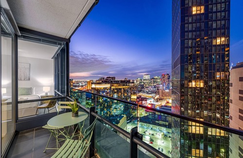 Southbank Apartment | Exclusive Stays - MainPoint