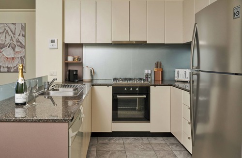 Southbank Apartment | Exclusive Stays - Sentinel VII