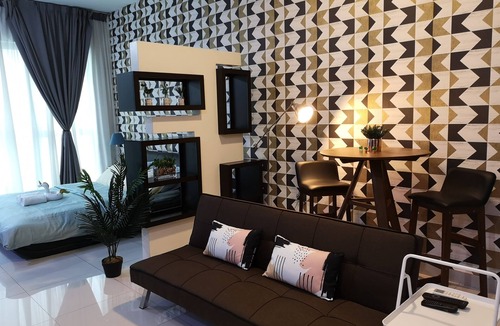 Chow Kit Apartment | Exclusive Studio + Amazing Infinity Pool @ Regalia Suites