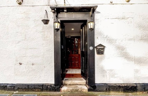 Mauchline Cottage | Exclusive use spa venue