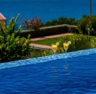 Plat Villa | Exclusive Villa Belenum with breakfast,gym,sauna