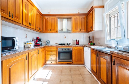 Vinaros Villa | Exclusive Villa Mario with Private Pool, Wi-Fi and close to the Beach