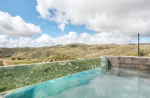 Valle de Guadalupe Villa | Exclusive Villa with private Vineyard