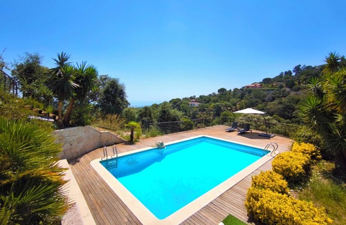 Vallgorguina House | Exclusive villa with private pool near Barcelona