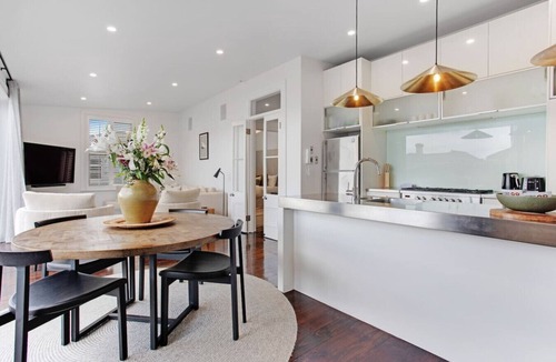 Grey Lynn House | Executive Ponsonby Abode w Heated Pool and Parking