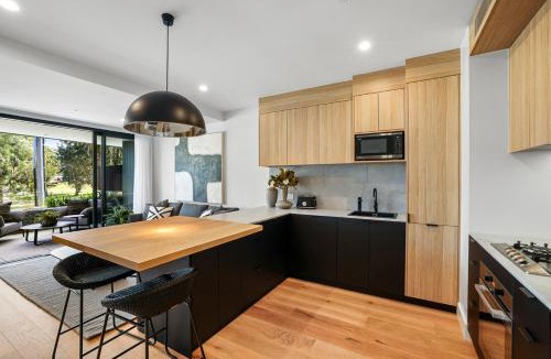 Collaroy Apartment | Executive 1 bed opposite Long Reef Golf Course